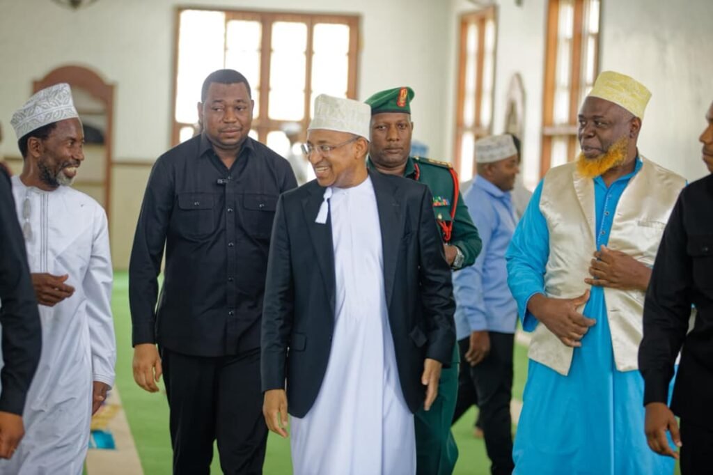 MWINYI  AKAZA MSIMAMO BEI ZA BIDHAA WAKATI WA RAMADHAN -pesatu.co.tz