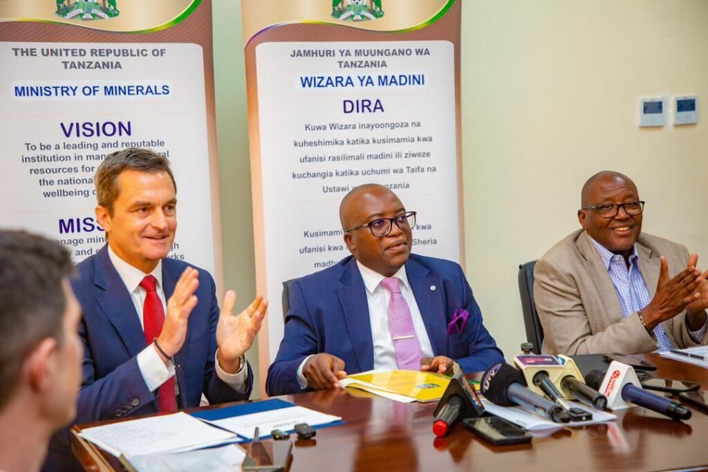 TANZANIA NA MAREKANI KUSHIRIKIANA SEKTA YA MADINI 4 TANZANIA NA MAREKANI KUSHIRIKIANA SEKTA YA MADINI -pesatu.co.tz