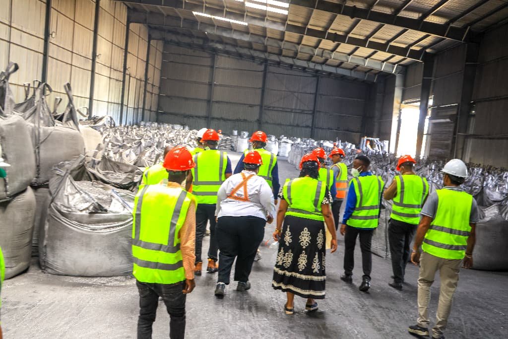 SEKTA YA MADINI YAIWEKA TANZANIA  RAMANI YA DUNIA -pesatu.co.tz