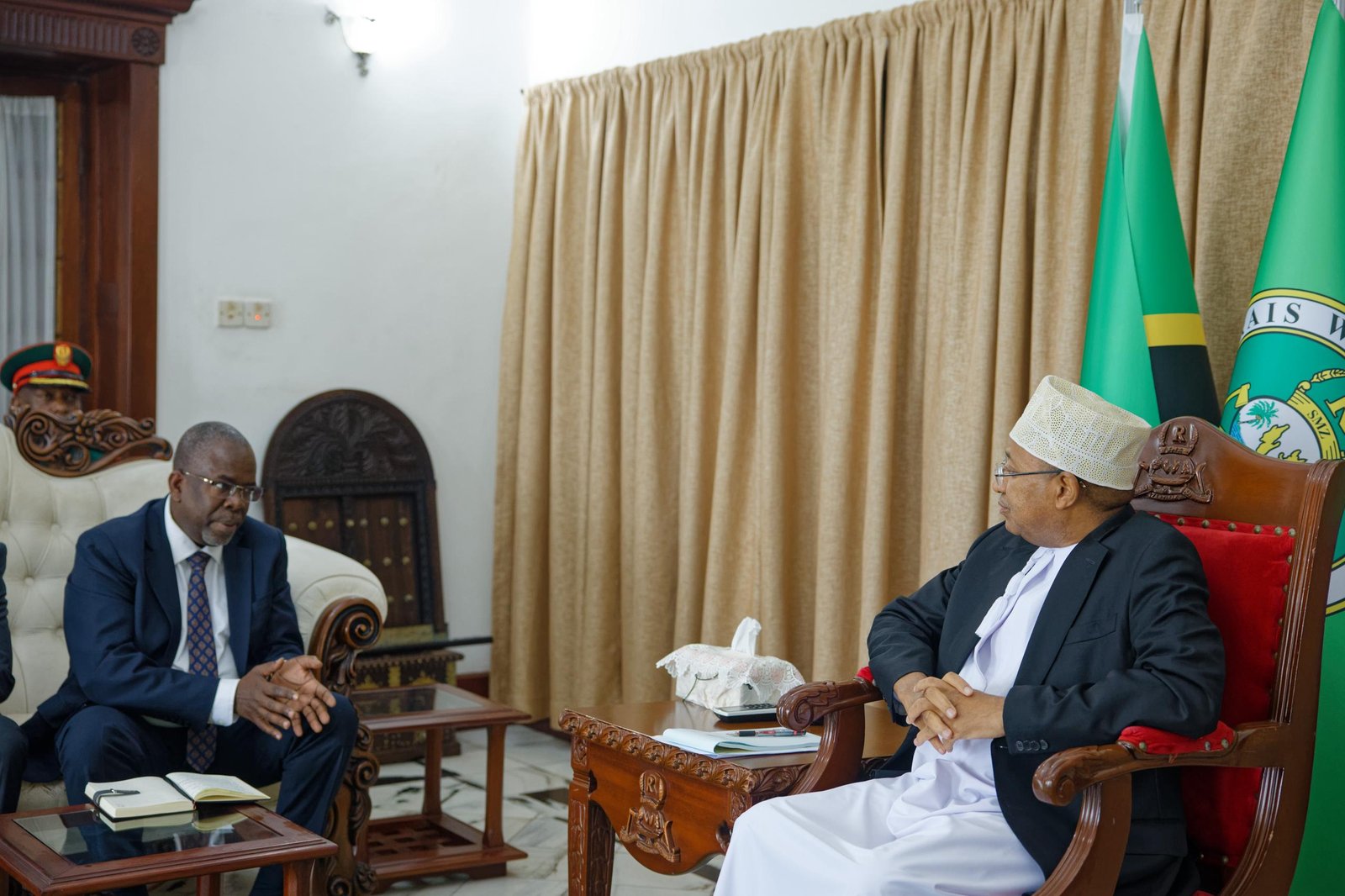 MUUNGANO KUIMARISHA UWEKEZAJI NA BIASHARA -pesatu.co.tz