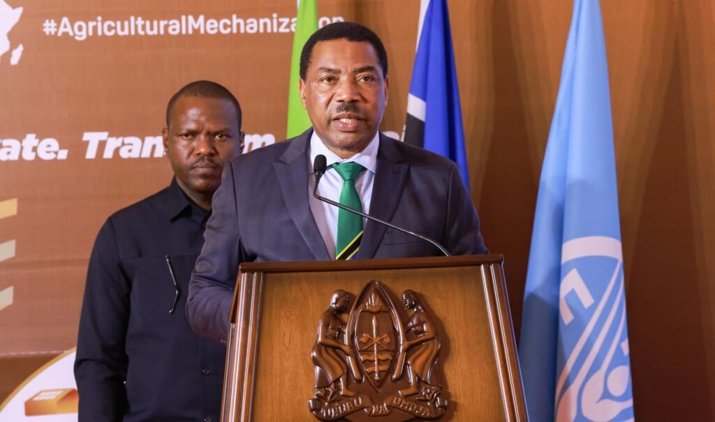 SERIKALI KUNUNUA MATREKTA KUBORESHA ZANA ZA KILIMO -Pesatu.co.tz